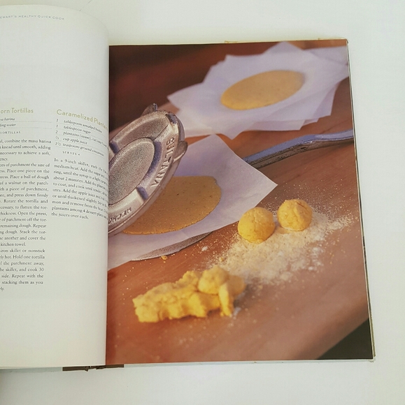 Martha Stewart Cookbook - Picture 6 of 8